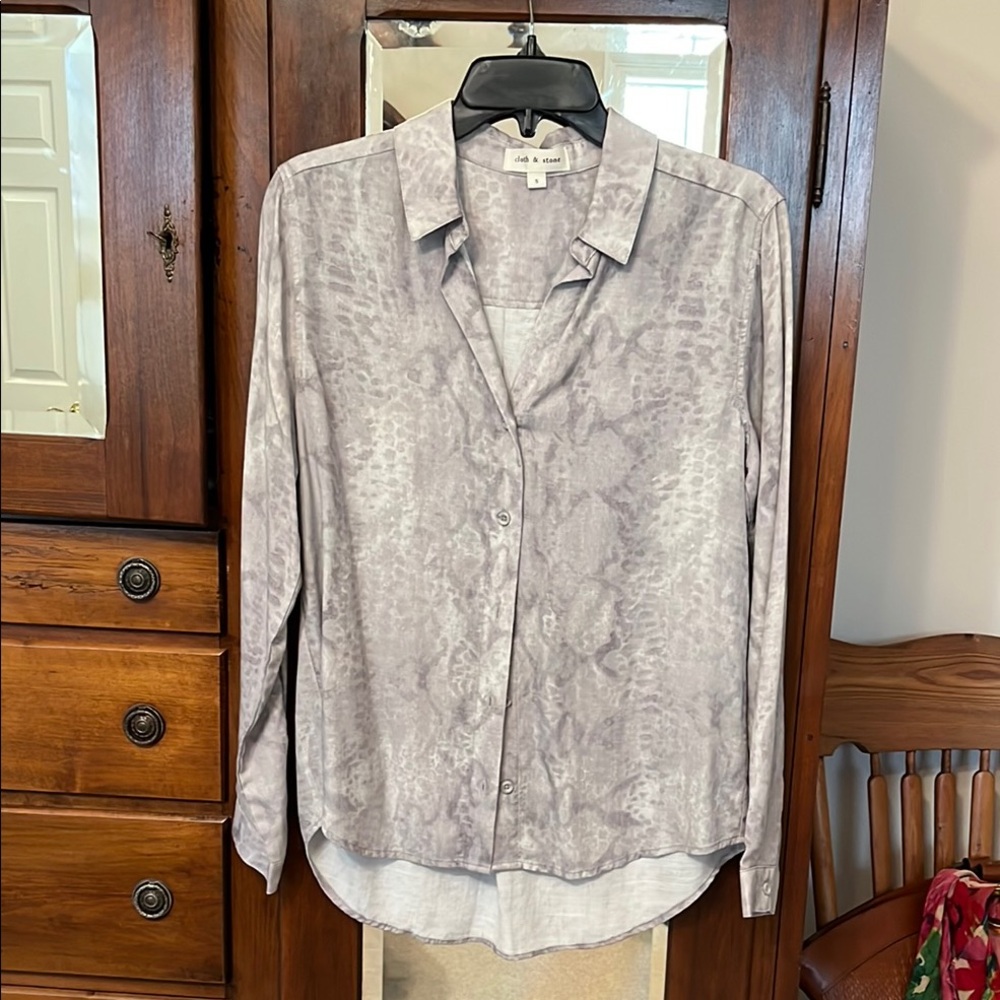 Taupe with subtle print button up